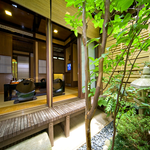 Utsukushigahara Onsen Oiwake Ryokan