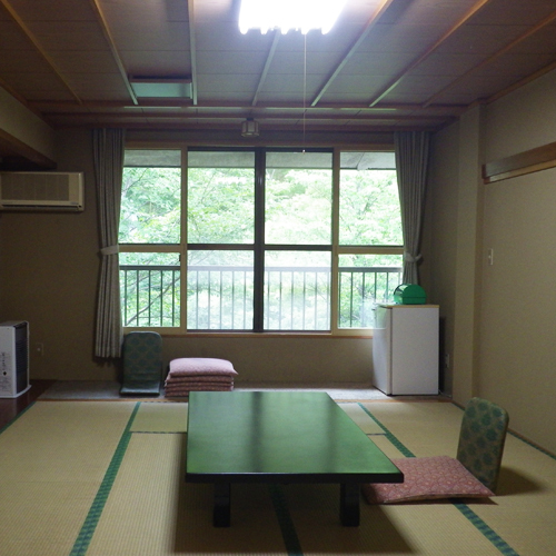 Waraku Yuen