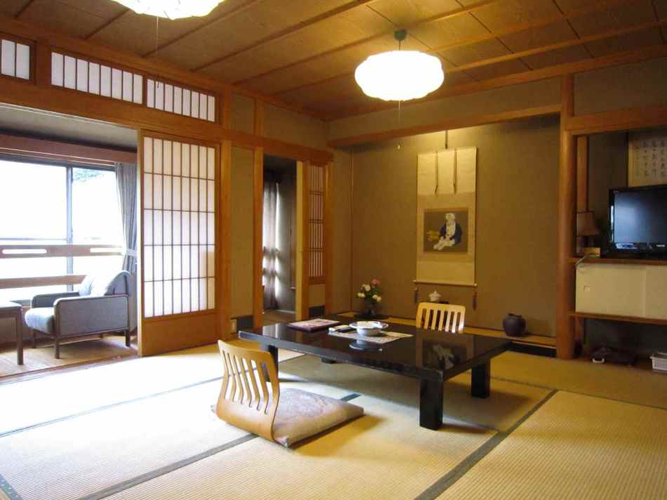 Kinosaki Onsen Tsutaya Ryokan