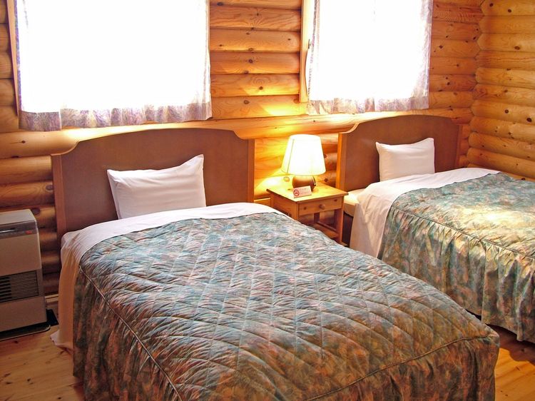 Awone Shirakami Jyuniko