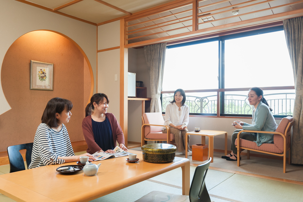 Komagane Kogen View Hotel Shiki