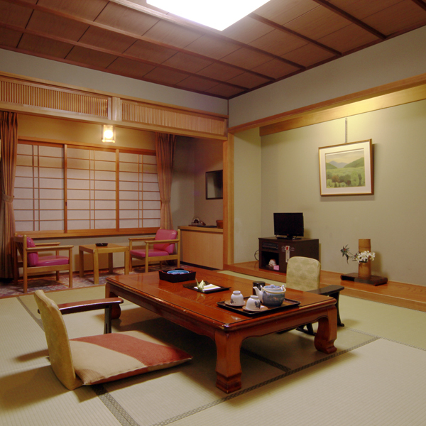 Toba Yoshidaya Yubo Hatago Wako