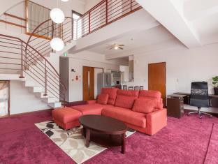 Kariyushi Condominium Mezon Max