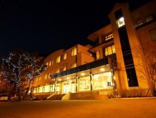 Lake Hotel Saiko