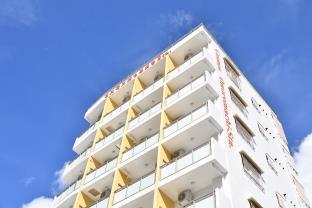 Cosmos Omoromachi Station