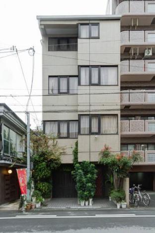 Nakayama Guest House