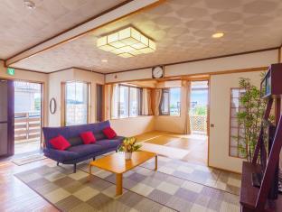 Kariyushi Condominium Resort Nago Sea Side House