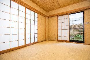 Free Parking Shin-Osaka Mansion